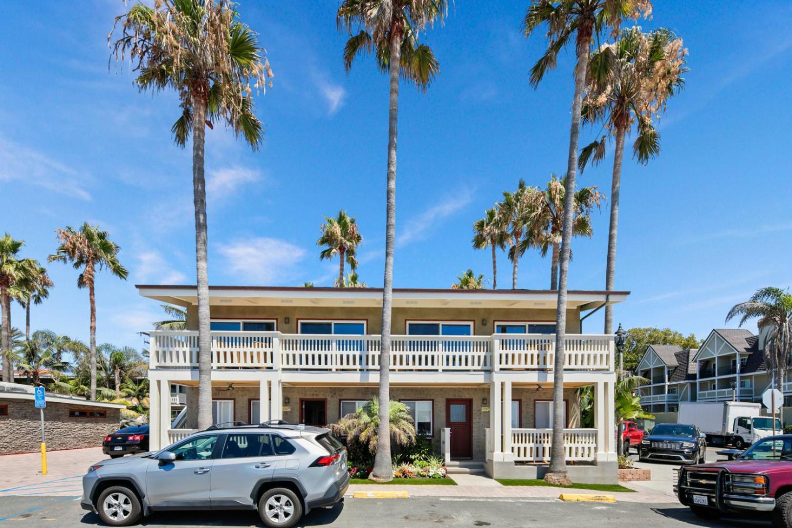 Ocean Palms Beach Resort Carlsbad Exterior photo